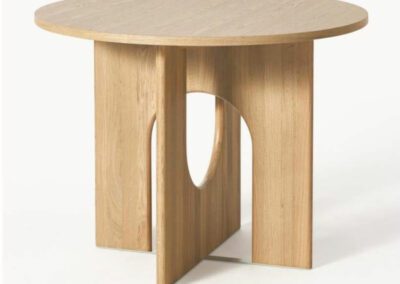 Création de table sur mesure en bois à Ponlat Taillebourg