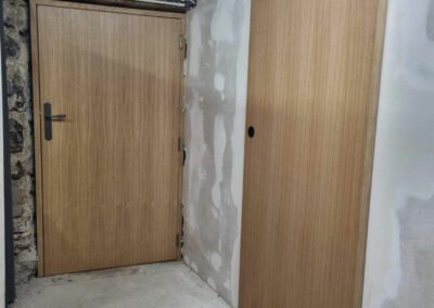 Réalisation de portes en bois à Ponlat Taillebourg