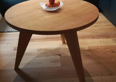 Réalisation de table sur mesure en bois à Ponlat Taillebourg